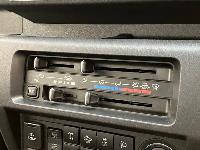 ハイゼットトラックＥＸＴ　４ＷＤ　デフロック　コーナーセンサー　スマートキー衝突被害軽減ブレーキ　コーナーセンサー　パートタイム４ＷＤ　デフロック　４枚リーフスプリング　Ｂｌｕｅｔｏｏｔｈ／ＵＳＢチューナー　ドラレコ　スマートキー　パワーウインドウ　オートライト　電格ミラー（滋賀県）の中古車