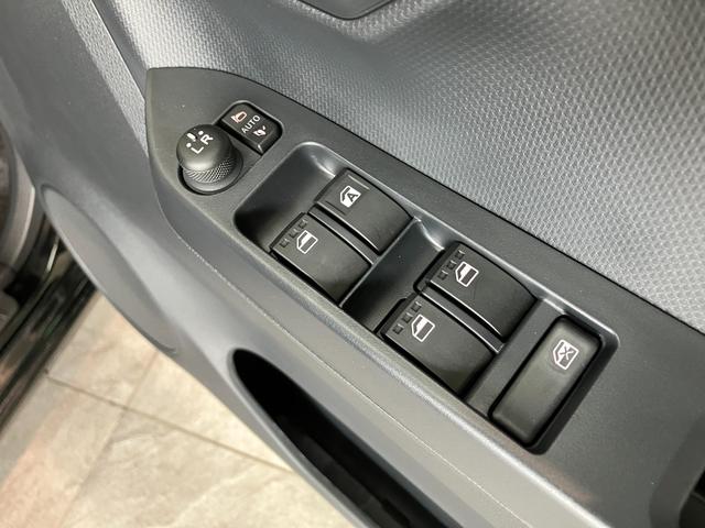 ミライースＧ　ＳＡ３　スマートキー　シートヒーター　届出済未使用車衝突被害軽減ブレーキ　スマアシ３　コーナーセンサー　バックカメラ（ナビ装着時用）　電動格納式ミラー　マニュアルレベリング　スマートキー　ＬＥＤヘッドライト　オートライト　シートヒーター　エコアイドル（滋賀県）の中古車
