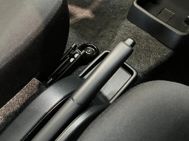 ミライースＧ　ＳＡ３　スマートキー　シートヒーター　届出済未使用車衝突被害軽減ブレーキ　スマアシ３　コーナーセンサー　バックカメラ（ナビ装着時用）　電動格納式ミラー　マニュアルレベリング　スマートキー　ＬＥＤヘッドライト　オートライト　シートヒーター　エコアイドル（滋賀県）の中古車