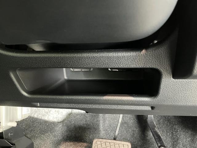 ムーヴキャンバスストライプスG 9型ディスプレイオーディオ バックカメラ衝突被害軽減ブレーキ コーナーセンサー 9型ディスプレイオーディオ フルセグ Bluetooth USB バックカメラ 両側電動スライドドア 前席シートヒーター LED ワイヤレス充電器 スマートキー(滋賀県)の中古車