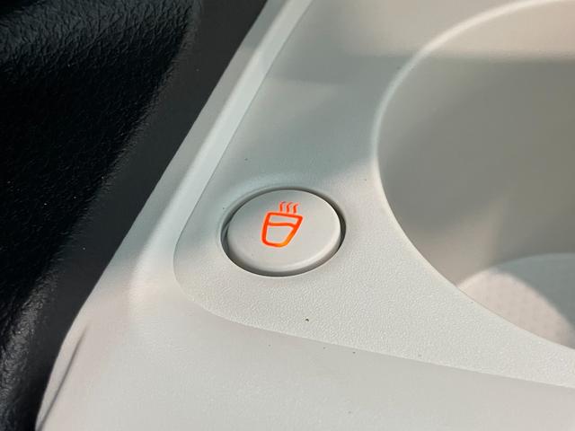 ムーヴキャンバスストライプスG 9型ディスプレイオーディオ バックカメラ衝突被害軽減ブレーキ コーナーセンサー 9型ディスプレイオーディオ フルセグ Bluetooth USB バックカメラ 両側電動スライドドア 前席シートヒーター LED ワイヤレス充電器 スマートキー(滋賀県)の中古車