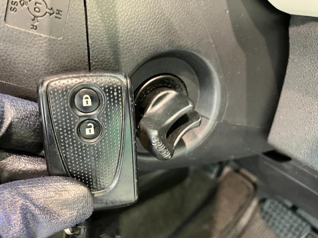 ミラココアココアプラスX フルセグナビ バックカメラ スマートキーフルセグナビ DVD再生 Bluetooth USB バックカメラ オートエアコン 電動格納式ミラー マニュアルレベリング スマートキー エコアイドル 応急用タイヤ タイヤ4本新品交換済み(滋賀県)の中古車
