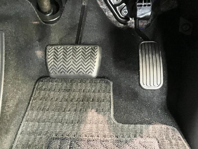ノアG フルセグナビ バックカメラ 両側パワスラ レーダクルーズトヨタセーフティセンス コーナーセンサー フルセグナビ Bluetooth バックカメラ ETC 両側電動スライドドア 左スライドドアオートステップ LED ダブルエアコン クルコン スマートキー(滋賀県)の中古車