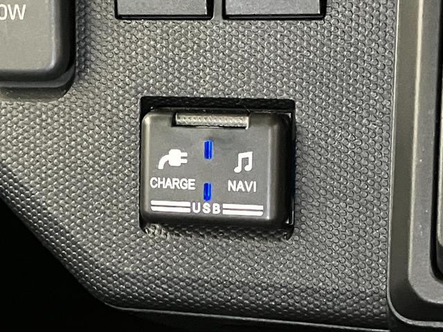 タフトX フルセグナビ パノラマカメラ スマートキー 車検整備付衝突被害軽減ブレーキ コーナーセンサー フルセグナビ DVD再生 Bluetooth USB パノラマカメラ 電動パーキング LED オートライト オートエアコン 電動格納式ミラー エコアイドル(滋賀県)の中古車