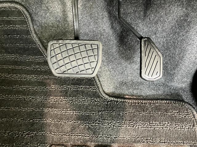 タフトX フルセグナビ パノラマカメラ スマートキー 車検整備付衝突被害軽減ブレーキ コーナーセンサー フルセグナビ DVD再生 Bluetooth USB パノラマカメラ 電動パーキング LED オートライト オートエアコン 電動格納式ミラー エコアイドル(滋賀県)の中古車
