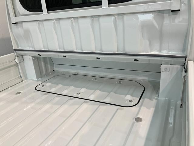 ハイゼットトラックジャンボエクストラ　４ＷＤ　９型Ｄ・Ａ　届出済未使用車衝突被害軽減ブレーキ　コーナーセンサー　９型ディスプレイオーディオ　Ｂｌｕｅｔｏｏｔｈ　ＵＳＢ　バックカメラ　ＬＥＤ　スマートキー　パワーウインドウ　４ＷＤ　デフロック　荷台作業灯　ストロング防錆（滋賀県）の中古車