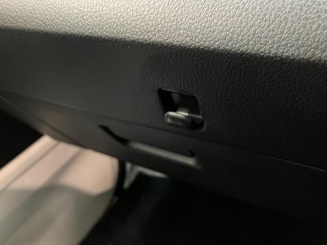 ハイゼットトラックジャンボエクストラ　４ＷＤ　９型Ｄ・Ａ　届出済未使用車衝突被害軽減ブレーキ　コーナーセンサー　９型ディスプレイオーディオ　Ｂｌｕｅｔｏｏｔｈ　ＵＳＢ　バックカメラ　ＬＥＤ　スマートキー　パワーウインドウ　４ＷＤ　デフロック　荷台作業灯　ストロング防錆（滋賀県）の中古車