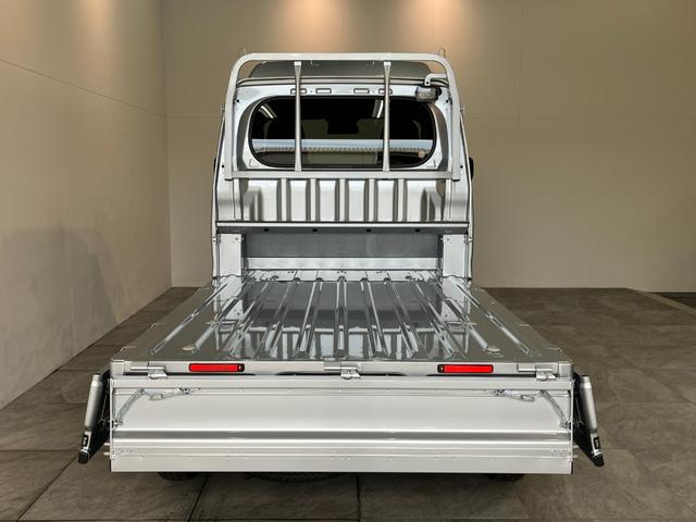 ハイゼットトラックジャンボエクストラ 4WD CVT 9D.A 届出済未使用車衝突被害軽減ブレーキ コーナーセンサー 9型ディスプレイオーディオ Bluetooth USB バックカメラ LED スマートキー パワーウインドウ 電動格納式ミラー 4WD デフロック 荷台作業灯(滋賀県)の中古車