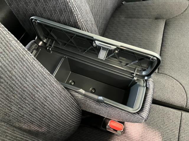 ムーヴＲＳ　ターボ　９型ディスプレイオーディオ　届出済未使用車衝突被害軽減ブレーキ　コーナーセンサー　ディスプレイオーディオ　フルセグ　Ｂｌｕｅｔｏｏｔｈ　ＵＳＢ　バックカメラ　両側電動スライドドア　ＬＥＤ　クルーズコントロール　ワイヤレス充電器　エコアイドル（滋賀県）の中古車