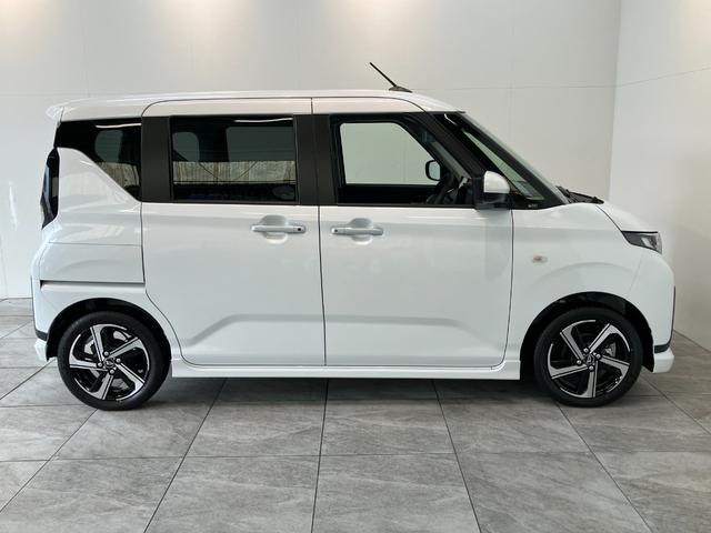 ムーヴＲＳ　ターボ　９型ディスプレイオーディオ　届出済未使用車衝突被害軽減ブレーキ　コーナーセンサー　ディスプレイオーディオ　フルセグ　Ｂｌｕｅｔｏｏｔｈ　ＵＳＢ　バックカメラ　両側電動スライドドア　ＬＥＤ　クルーズコントロール　ワイヤレス充電器　エコアイドル（滋賀県）の中古車