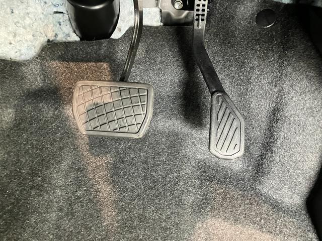 ムーヴＲＳ　ターボ　９型ディスプレイオーディオ　届出済未使用車衝突被害軽減ブレーキ　コーナーセンサー　ディスプレイオーディオ　フルセグ　Ｂｌｕｅｔｏｏｔｈ　ＵＳＢ　バックカメラ　両側電動スライドドア　ＬＥＤ　クルーズコントロール　ワイヤレス充電器　エコアイドル（滋賀県）の中古車
