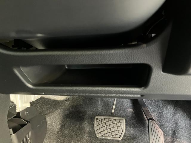 ムーヴキャンバスストライプスＧ　両側パワスラ　ＬＥＤ　届出済未使用車衝突被害軽減ブレーキ　コーナーセンサー　バックカメラ（ナビ装着時用）　両側電動スライドドア　前席シートヒーター　電動パーキングブレーキ　ＬＥＤ　オートライト　オートエアコン　スマートキー　エコアイドル（滋賀県）の中古車