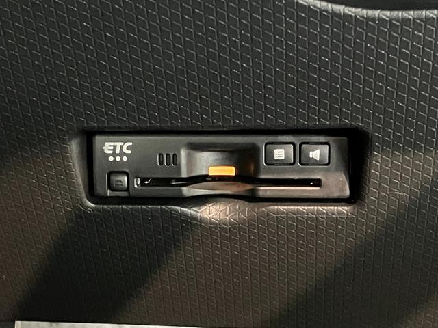 タントカスタムＲＳリミテッド　ターボ　両側パワスラ　届出済未使用車衝突被害軽減ブレーキ　コーナーセンサー　バックカメラ（ナビ装着時用）　両側電動スライドドア　前席シートヒーター　レーダークルーズ　ＬＥＤ　オートライト　オートエアコン　スマートキー　エコアイドル（滋賀県）の中古車