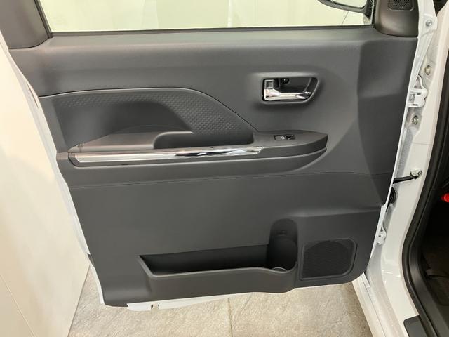 タントカスタムＲＳリミテッド　ターボ　両側パワスラ　届出済未使用車衝突被害軽減ブレーキ　コーナーセンサー　バックカメラ（ナビ装着時用）　両側電動スライドドア　前席シートヒーター　レーダークルーズ　ＬＥＤ　オートライト　オートエアコン　スマートキー　エコアイドル（滋賀県）の中古車