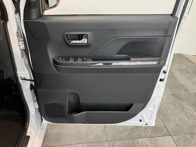 タントカスタムＲＳリミテッド　ターボ　両側パワスラ　届出済未使用車衝突被害軽減ブレーキ　コーナーセンサー　バックカメラ（ナビ装着時用）　両側電動スライドドア　前席シートヒーター　レーダークルーズ　ＬＥＤ　オートライト　オートエアコン　スマートキー　エコアイドル（滋賀県）の中古車