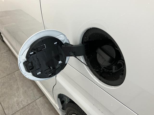 タントカスタムＲＳリミテッド　ターボ　両側パワスラ　届出済未使用車衝突被害軽減ブレーキ　コーナーセンサー　バックカメラ（ナビ装着時用）　両側電動スライドドア　前席シートヒーター　レーダークルーズ　ＬＥＤ　オートライト　オートエアコン　スマートキー　エコアイドル（滋賀県）の中古車