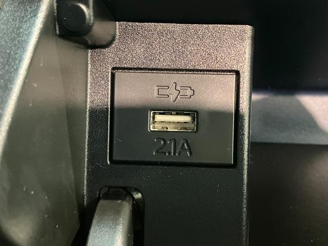 タントカスタムＲＳリミテッド　ターボ　両側パワスラ　届出済未使用車衝突被害軽減ブレーキ　コーナーセンサー　バックカメラ（ナビ装着時用）　両側電動スライドドア　前席シートヒーター　レーダークルーズ　ＬＥＤ　オートライト　オートエアコン　スマートキー　エコアイドル（滋賀県）の中古車