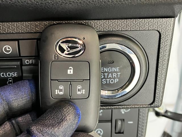 タントＸリミテッド　両側電動スライドドア　ＬＥＤ　届出済未使用車衝突被害軽減ブレーキ　コーナーセンサー　バックカメラ（ナビ装着時用）　両側電動スライドドア　前席シートヒーター　電動パーキングブレーキ　ＬＥＤ　オートライト　オートエアコン　スマートキー　エコアイドル（滋賀県）の中古車