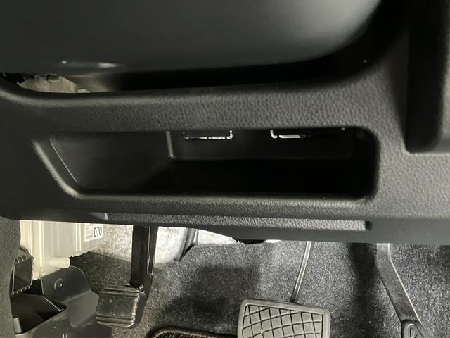 ムーヴＬ　６．８型ディスプレイオーディオ　バックカメラ　キーレス衝突被害軽減ブレーキ　コーナーセンサー　ディスプレイオーディオ　Ｂｌｕｅｔｏｏｔｈ　ＵＳＢ　バックカメラ　両側スライドドア　ＬＥＤ　キーレス　電動格納式ミラー　オートライト　電格ミラー　エコアイドル（滋賀県）の中古車