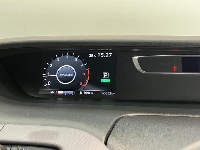 セレナＸ　フルセグナビ　バックカメラ　両側電動スライドドア　ＬＥＤ衝突被害軽減ブレーキ　フルセグナビ　ＤＶＤ再生　Ｂｌｕｅｔｏｏｔｈ　ＵＳＢ　バックカメラ　ＥＴＣ　両側電動スライドドア　ダブルエアコン　クルーズコントロール　ＬＥＤ　オートエアコン　スマートキー（滋賀県）の中古車
