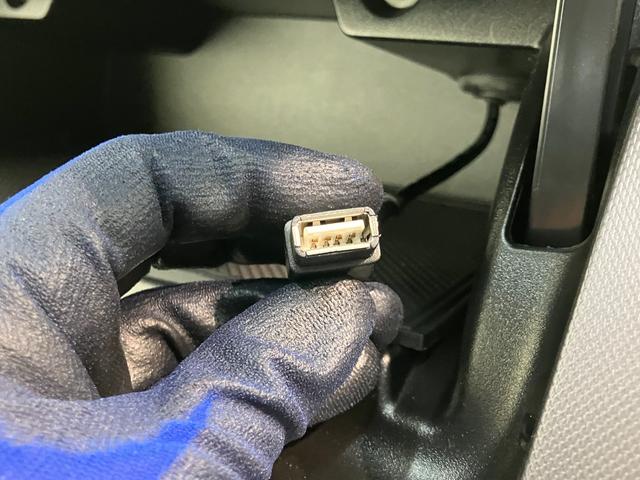 セレナＸ　フルセグナビ　バックカメラ　両側電動スライドドア　ＬＥＤ衝突被害軽減ブレーキ　フルセグナビ　ＤＶＤ再生　Ｂｌｕｅｔｏｏｔｈ　ＵＳＢ　バックカメラ　ＥＴＣ　両側電動スライドドア　ダブルエアコン　クルーズコントロール　ＬＥＤ　オートエアコン　スマートキー（滋賀県）の中古車