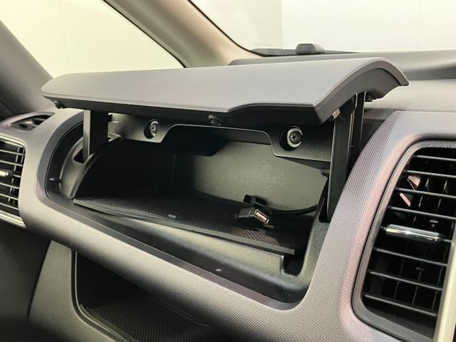 セレナＸ　フルセグナビ　バックカメラ　両側電動スライドドア　ＬＥＤ衝突被害軽減ブレーキ　フルセグナビ　ＤＶＤ再生　Ｂｌｕｅｔｏｏｔｈ　ＵＳＢ　バックカメラ　ＥＴＣ　両側電動スライドドア　ダブルエアコン　クルーズコントロール　ＬＥＤ　オートエアコン　スマートキー（滋賀県）の中古車