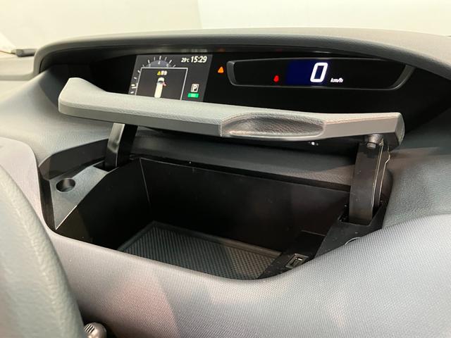 セレナＸ　フルセグナビ　バックカメラ　両側電動スライドドア　ＬＥＤ衝突被害軽減ブレーキ　フルセグナビ　ＤＶＤ再生　Ｂｌｕｅｔｏｏｔｈ　ＵＳＢ　バックカメラ　ＥＴＣ　両側電動スライドドア　ダブルエアコン　クルーズコントロール　ＬＥＤ　オートエアコン　スマートキー（滋賀県）の中古車