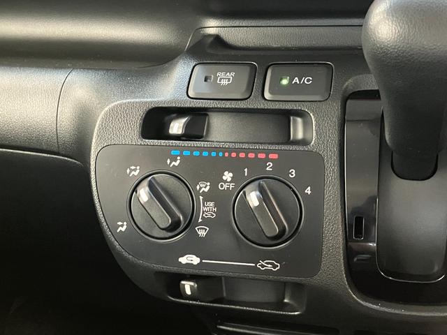 Ｎ−ＢＯＸカスタムＧ　ナビ　ＥＴＣ　ＨＩＤ　スマートキー　両側スライドドアナビ　ＵＳＢ　ＥＴＣ　ＨＩＤヘッドライト　オートライト　電動格納式ミラー　スマートキー　エコアイドル　両側スライドドア（滋賀県）の中古車