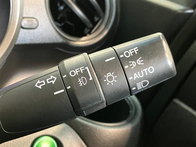 Ｎ−ＢＯＸカスタムＧ　ナビ　ＥＴＣ　ＨＩＤ　スマートキー　両側スライドドアナビ　ＵＳＢ　ＥＴＣ　ＨＩＤヘッドライト　オートライト　電動格納式ミラー　スマートキー　エコアイドル　両側スライドドア（滋賀県）の中古車
