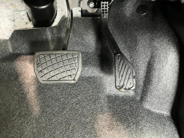タントカスタムＸリミテッド　９型Ｄ．Ａ　クルコン　届出済未使用車衝突被害軽減ブレーキ　コーナーセンサー　９型ディスプレイオーディオ　Ｂｌｕｅｔｏｏｔｈ　ＵＳＢ　バックカメラ　両側電動スライドドア　シートヒーター　ＬＥＤ　レーダークルーズ　スマートキー　エコアイドル（滋賀県）の中古車