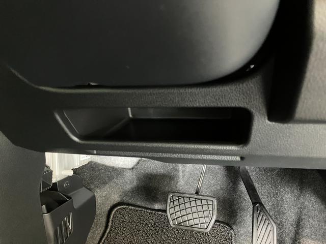 ムーヴキャンバスストライプスＧ　コーナーセンサー　両側パワスラ　スマートキー衝突被害軽減ブレーキ　コーナーセンサー　バックカメラ（ナビ装着時用）　両側電動スライドドア　前席シートヒーター　電動パーキングブレーキ　ＬＥＤ　オートライト　オートエアコン　スマートキー　エコアイドル（滋賀県）の中古車