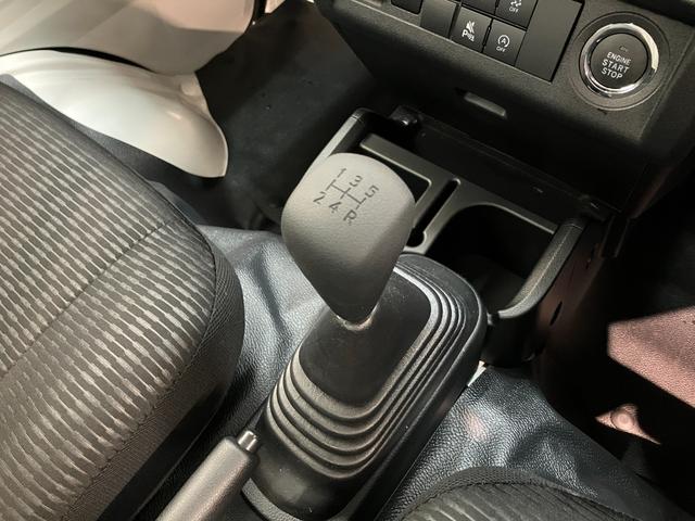 ハイゼットトラックジャンボエクストラ　４ＷＤ　５ＭＴ　ＬＥＤ　届出済未使用車衝突被害軽減ブレーキ　コーナーセンサー　ＬＥＤヘッドライト　オートライト　スマートキー　パワーウインドウ　電動格納式ミラー　荷台作業灯　４ＷＤ　デフロック　Ｈｉ−Ｌｏ切り替え　届出済未使用車（滋賀県）の中古車
