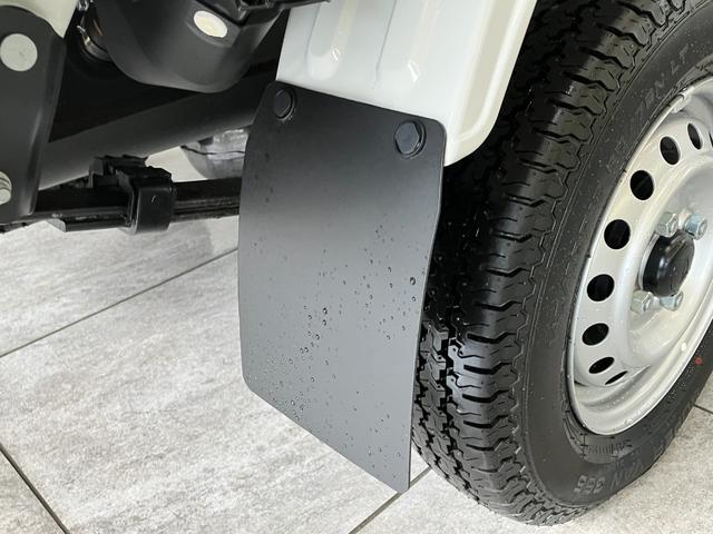 ハイゼットトラックジャンボエクストラ　４ＷＤ　５ＭＴ　ＬＥＤ　届出済未使用車衝突被害軽減ブレーキ　コーナーセンサー　ＬＥＤヘッドライト　オートライト　スマートキー　パワーウインドウ　電動格納式ミラー　荷台作業灯　４ＷＤ　デフロック　Ｈｉ−Ｌｏ切り替え　届出済未使用車（滋賀県）の中古車