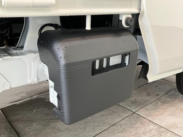 ハイゼットトラックジャンボエクストラ　４ＷＤ　５ＭＴ　ＬＥＤ　届出済未使用車衝突被害軽減ブレーキ　コーナーセンサー　ＬＥＤヘッドライト　オートライト　スマートキー　パワーウインドウ　電動格納式ミラー　荷台作業灯　４ＷＤ　デフロック　Ｈｉ−Ｌｏ切り替え　届出済未使用車（滋賀県）の中古車