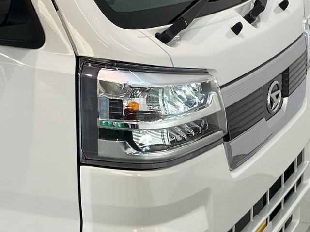 ハイゼットトラックジャンボエクストラ 4WD 5MT LED 届出済未使用車衝突被害軽減ブレーキ スマアシ コーナーセンサー LEDヘッドライト オートライト スマートキー パワーウインドウ 電動格納式ミラー 荷台作業灯 4WD デフロック Hi−Lo切り替え エコアイドル(滋賀県)の中古車