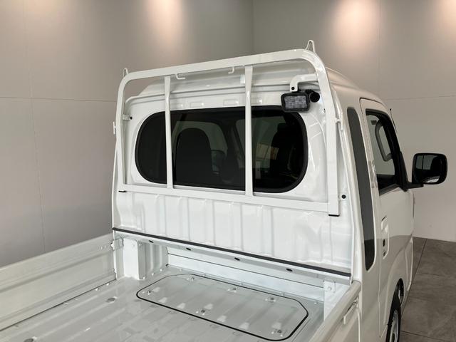 ハイゼットトラックジャンボエクストラ 4WD 5MT LED 届出済未使用車衝突被害軽減ブレーキ スマアシ コーナーセンサー LEDヘッドライト オートライト スマートキー パワーウインドウ 電動格納式ミラー 荷台作業灯 4WD デフロック Hi−Lo切り替え エコアイドル(滋賀県)の中古車