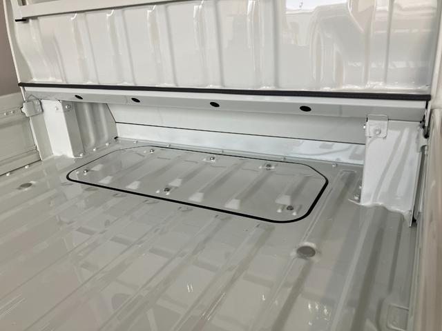ハイゼットトラックジャンボエクストラ 4WD 5MT LED 届出済未使用車衝突被害軽減ブレーキ スマアシ コーナーセンサー LEDヘッドライト オートライト スマートキー パワーウインドウ 電動格納式ミラー 荷台作業灯 4WD デフロック Hi−Lo切り替え エコアイドル(滋賀県)の中古車