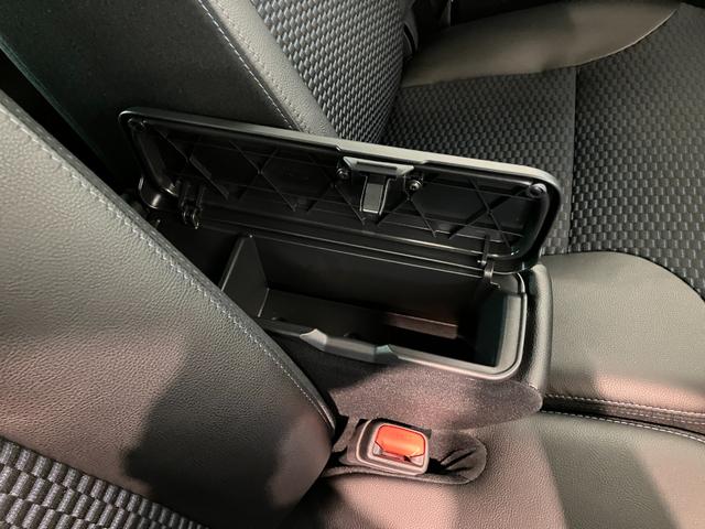 タントカスタムＲＳリミテッド　ターボ　フルセグナビ　バックカメラ衝突被害軽減ブレーキ　コーナーセンサー　フルセグナビ　Ｂｌｕｅｔｏｏｔｈ　ＤＶＤ再生　ＵＳＢ　バックカメラ　ＥＴＣ　両側電動スライドドア　前席シートヒーター　ＬＥＤ　レーダークルーズ　エコアイドル（滋賀県）の中古車