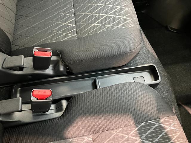 アトレーＲＳ　ターボ　４ＷＤ　両側電動スライドドア　届出済未使用車衝突被害軽減ブレーキ　コーナーセンサー　４ＷＤ　ターボ　バックカメラ（ナビ装着時用）　両側電動スライドドア　ＬＥＤ　オートライト　電動格納式ミラー　クルコン　オートエアコン　スマートキー　エコアイドル（滋賀県）の中古車