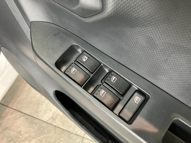 ミライースＬ　ＳＡIII　コーナーセンサー　キーレス　オートライト衝突被害軽減ブレーキ　コーナーセンサー　バックカメラ（ナビ装着時用）　オートライト　マニュアルレベリング　マニュアルエアコン　キーレスエントリー　エコアイドル（滋賀県）の中古車
