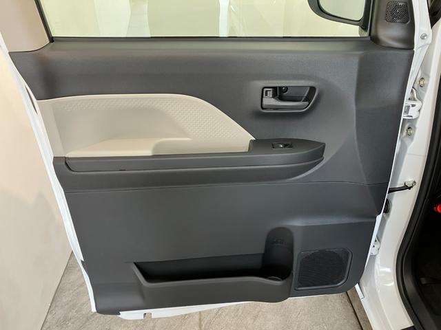 タントＸリミテッド　コーナーセンサー　両側パワスラ　届出済未使用車衝突被害軽減ブレーキ　コーナーセンサー　バックカメラ（ナビ装着時用）　両側電動スライドドア　前席シートヒーター　電動パーキングブレーキ　ＬＥＤ　オートライト　オートエアコン　スマートキー　エコアイドル（滋賀県）の中古車