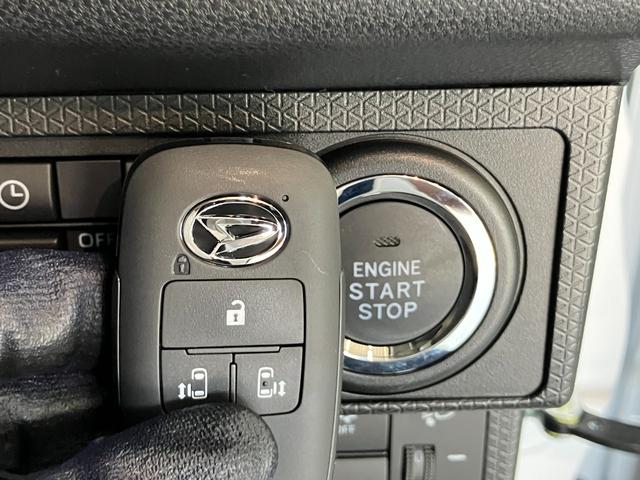 タントＸリミテッド　コーナーセンサー　両側パワスラ　届出済未使用車衝突被害軽減ブレーキ　コーナーセンサー　バックカメラ（ナビ装着時用）　両側電動スライドドア　前席シートヒーター　電動パーキングブレーキ　ＬＥＤ　オートライト　オートエアコン　スマートキー　エコアイドル（滋賀県）の中古車