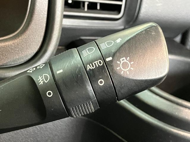 ハイゼットカーゴスペシャルSA3 4WD CDステレオ AT車 LEDライト衝突被害軽減ブレーキ スマアシ CDステレオ オートライト マニュアルレベリング 両側スライドドア LEDヘッドライト エコアイドル パートタイム4WD タイヤ4本新品交換済み(滋賀県)の中古車