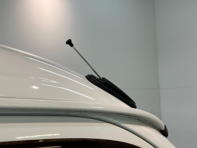ハイゼットカーゴスペシャルSA3 4WD CDステレオ AT車 LEDライト衝突被害軽減ブレーキ スマアシ CDステレオ オートライト マニュアルレベリング 両側スライドドア LEDヘッドライト エコアイドル パートタイム4WD タイヤ4本新品交換済み(滋賀県)の中古車