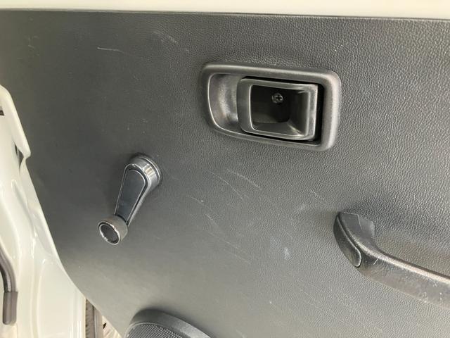 ハイゼットカーゴスペシャルSA3 4WD CDステレオ AT車 LEDライト衝突被害軽減ブレーキ スマアシ CDステレオ オートライト マニュアルレベリング 両側スライドドア LEDヘッドライト エコアイドル パートタイム4WD タイヤ4本新品交換済み(滋賀県)の中古車