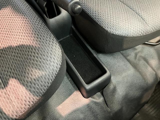 ハイゼットカーゴスペシャルSA3 4WD CDステレオ AT車 LEDライト衝突被害軽減ブレーキ スマアシ CDステレオ オートライト マニュアルレベリング 両側スライドドア LEDヘッドライト エコアイドル パートタイム4WD タイヤ4本新品交換済み(滋賀県)の中古車