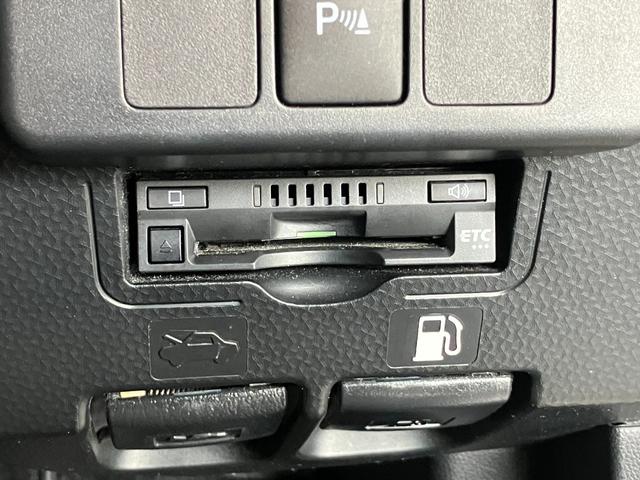 ルーミーカスタムG 9型ディスプレイオーディオ クルコン 車検整備付衝突被害軽減ブレーキ コーナーセンサー 9型ディスプレイオーディオ フルセグ Bluetooth USB パノラマカメラ 前後ドラレコ 両側電動スライドドア LED レーダークルーズ スマートキー(滋賀県)の中古車