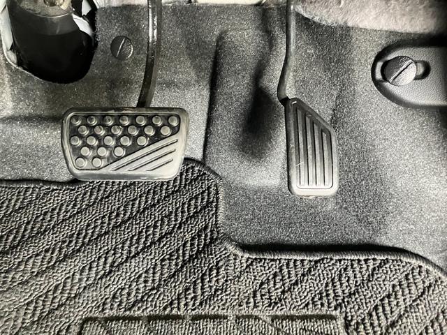 ルーミーカスタムG 9型ディスプレイオーディオ クルコン 車検整備付衝突被害軽減ブレーキ コーナーセンサー 9型ディスプレイオーディオ フルセグ Bluetooth USB パノラマカメラ 前後ドラレコ 両側電動スライドドア LED レーダークルーズ スマートキー(滋賀県)の中古車