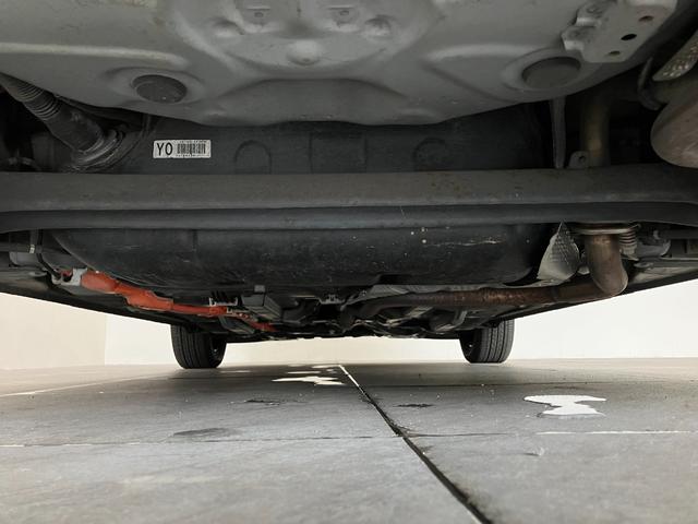 アクアS フルセグナビ バックカメラ ドラレコ ETC 車検整備付トヨタセーフティセンス フルセグナビ DVD再生 Bluetooth USB バックカメラ ドラレコ ETC オートライト オートエアコン 電動格納式ミラー スマートキー ハイブリッド車(滋賀県)の中古車