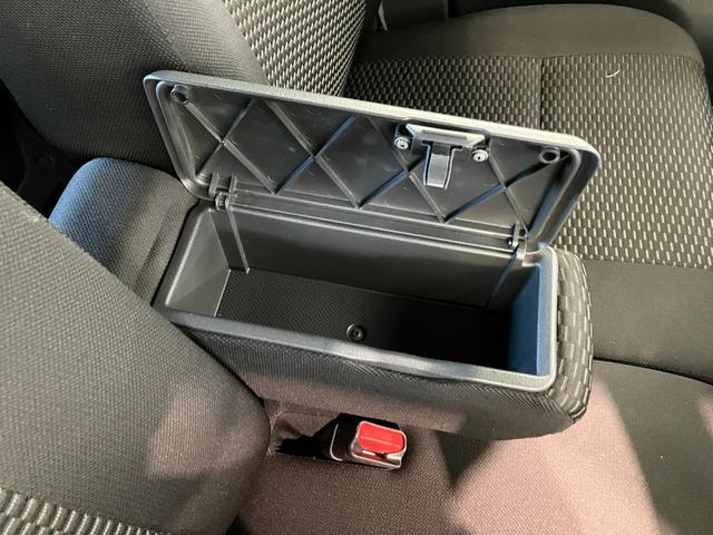 ウェイクＬ　ＳＡ　８型フルセグナビ　バックカメラ　ＬＥＤ　車検整備付衝突被害軽減ブレーキ　８型フルセグナビ　ＤＶＤ再生　Ｂｌｕｅｔｏｏｔｈ　ＵＳＢ　バックカメラ　ＥＴＣ　左側電動スライドドア　ＬＥＤ　オートライト　オートエアコン　スマートキー　電格ミラー　エコアイドル（滋賀県）の中古車